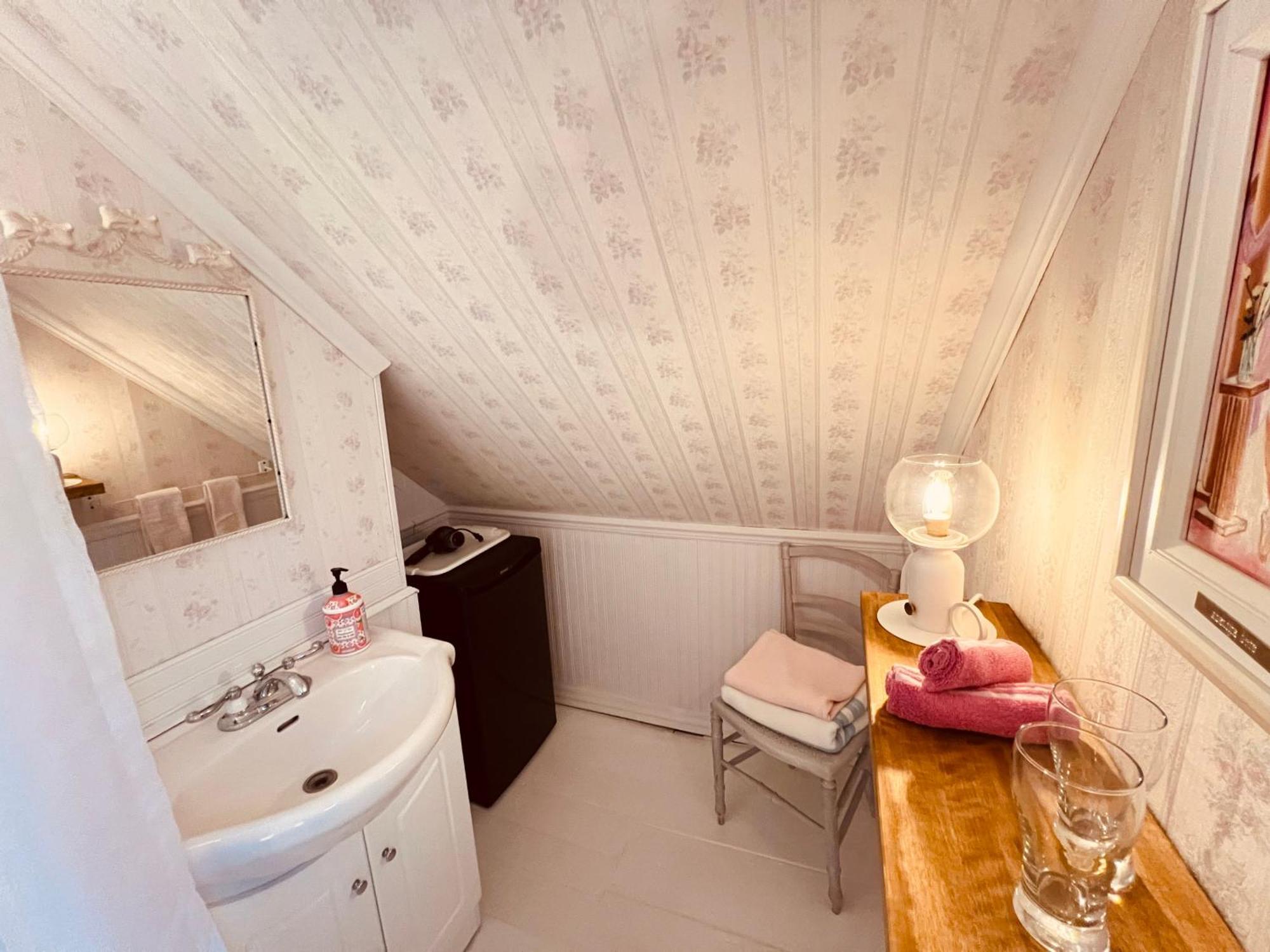 مبيت وإفطار غراند-بيرجيرونز Bed & Cafe Petit Papillon الغرفة الصورة